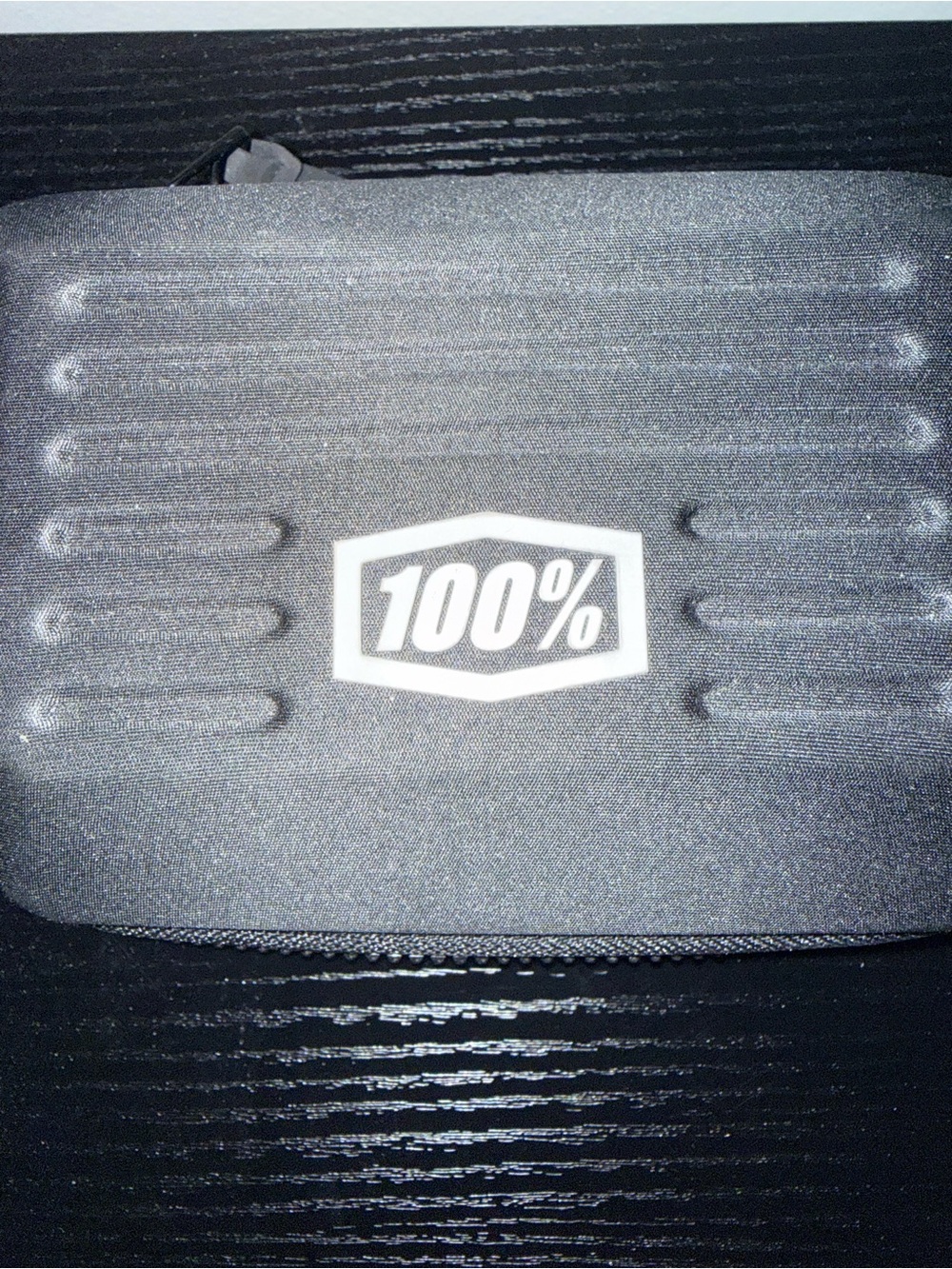 100 % Speedcraft XS SCHEELS Men’s Sunglasses Case — Black Protective Hard Shell